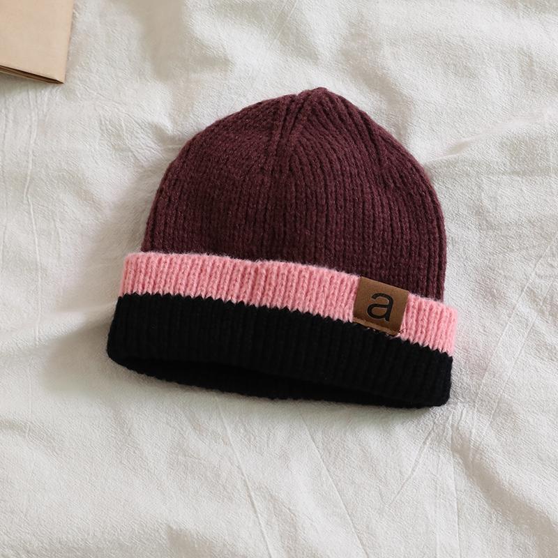 

Детская шапка Вязаные шапки контрастного цвета с буквенным принтом