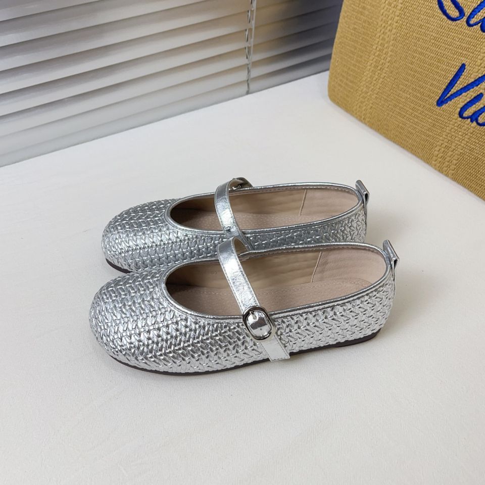 

One word with super soft Mary Jane shoes women s 2025 new summer woven breathable shallow mouth single shoes ballet style flats 40 серебряный