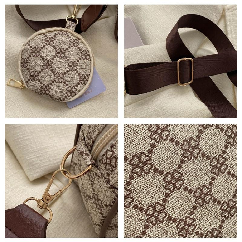 Women's Simple Casual Retro Shoulder Bag Fashionable Diagonal Cross Small Square Bag Large Capacity Mother and Child Bag