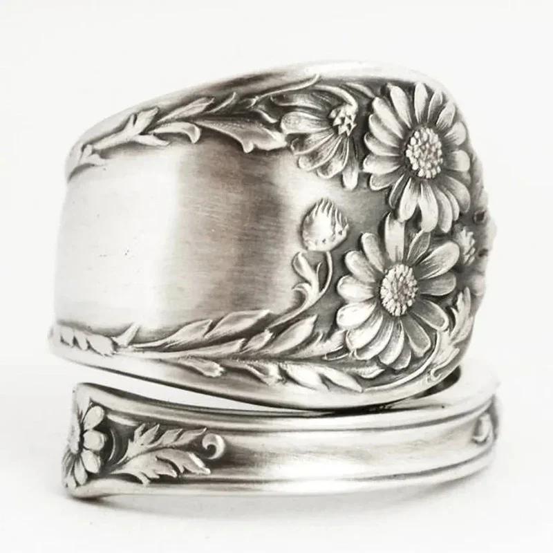 Personality Wide Ring with Flowers Carved Anti Color Vintage Women Finger Rings Party Fancy Anniversary Gift Hot Jewelry