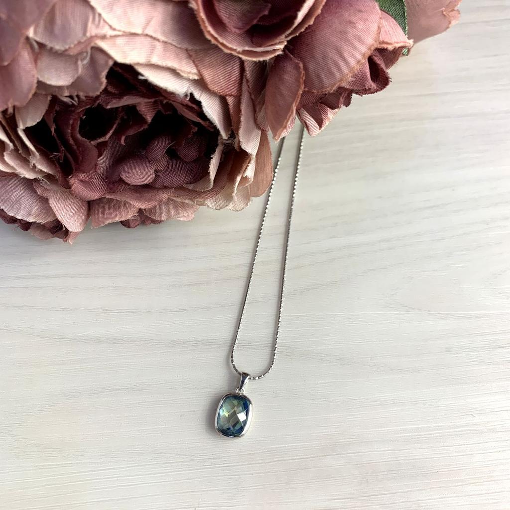 Stříbrný přívěsek s mystic topazem 2.113ct (2043492)