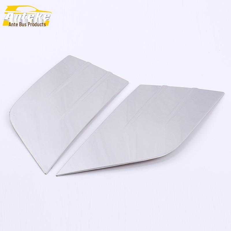 XT4 Stainless Steel Front Grille Decorative Sticker: Anti-Collision, Scratch-Resistant for 18 Models, Lower Center Hood Bumper Protection.