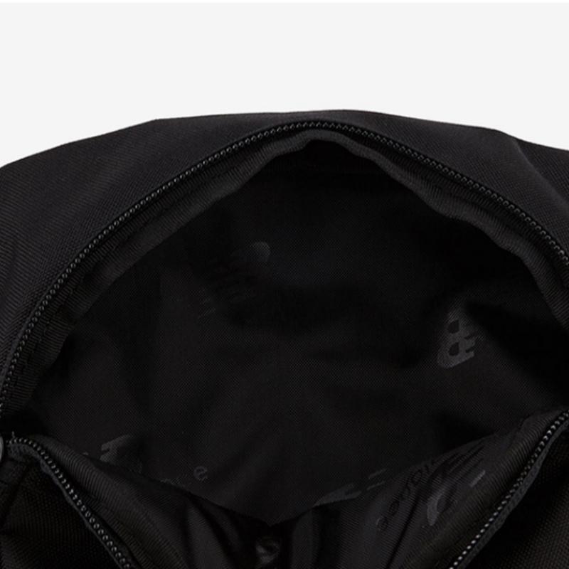 New Balance Essentials Hip Color M Nk8ads310u 19 Bag