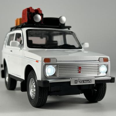 1:24 Russian LADA NIVA WILD VERSION Off Road Vehicle Alloy Metal Diecast Model Car Home Trendy & Desktop Display Ornament Birthd