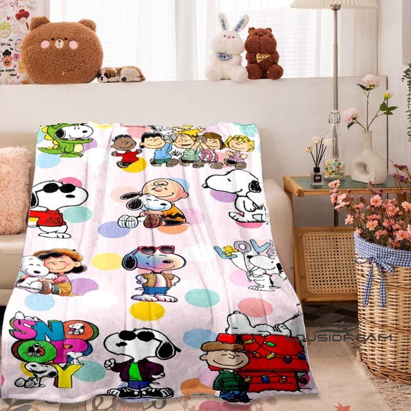 New Comic-Themed Snoopy Flannel Blanket — Ultra-Soft, Warm, and Plush Throw — Perfect for Home, Bedroom, Bed, Sofa, and Travel