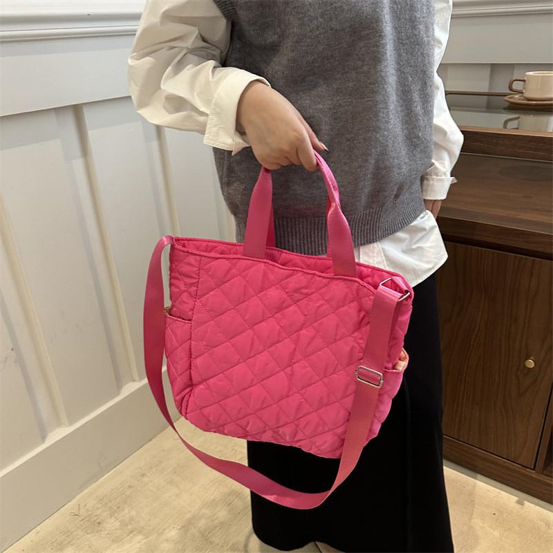 Stylish Large Capacity Tote Bag For Women In Urban Minimalist Design With Plaid Pattern