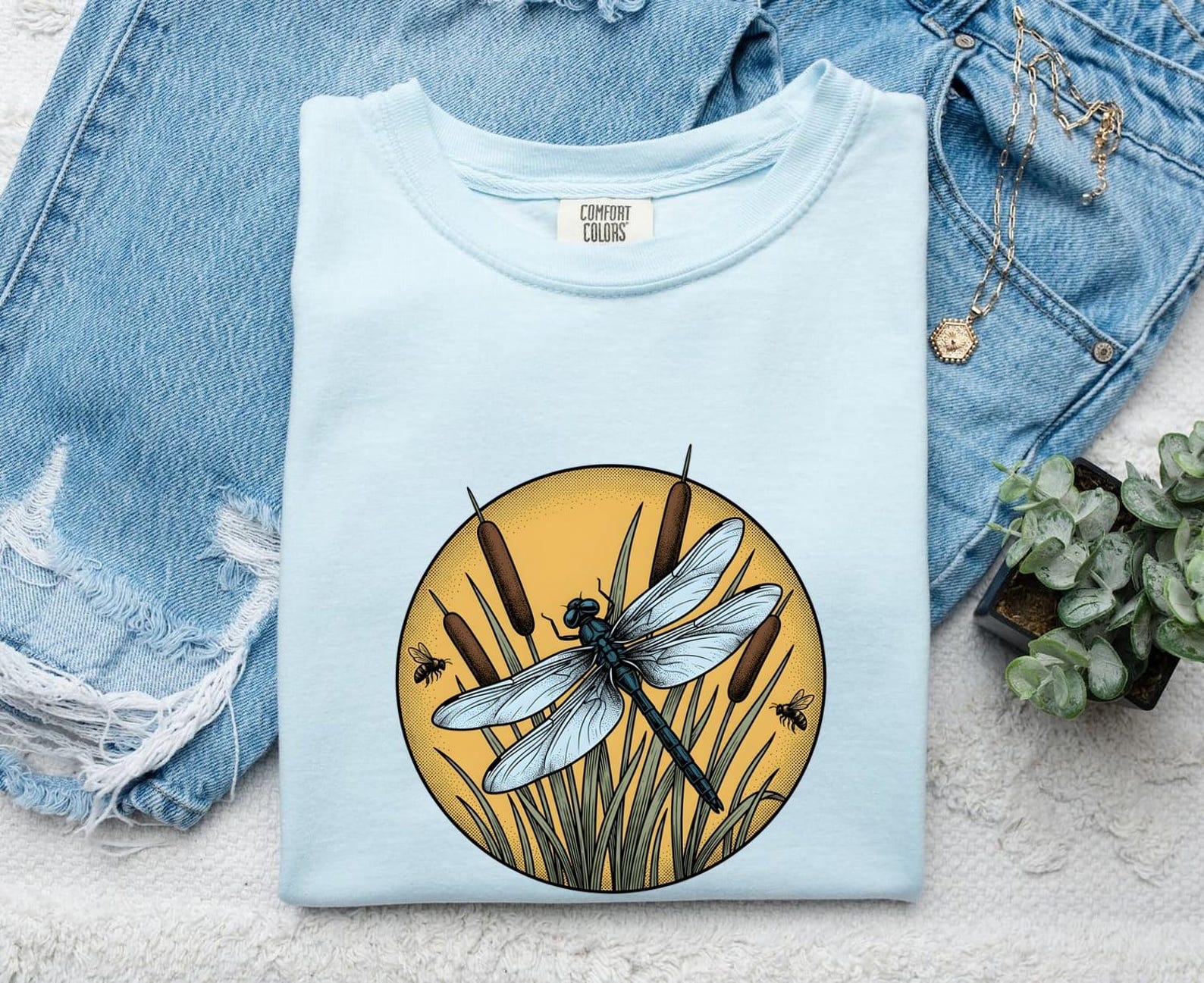 Dragonfly Shirt Cottagecore Wildlife Gift Women Leaf Tee Damselfly T-Shirt Cottage Fan Botanical Tshirt Nature Graphic Hand Drawn Marsh L