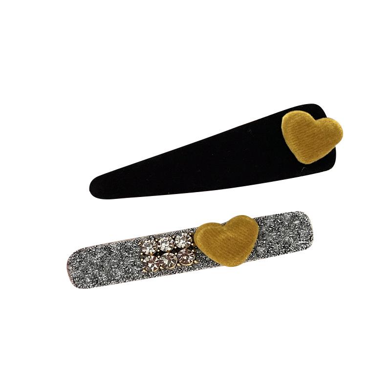 Korean Style Rhinestone Heart Hair Clip - Fashionable, Versatile, Simple Design for Women