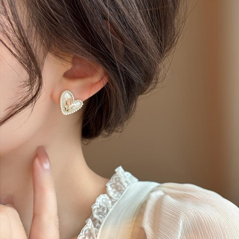 Dripping Love Tulip Flower Stud Earrings Women'S Light Luxury High Sense Fashion Personality Trend Versatile Earrings