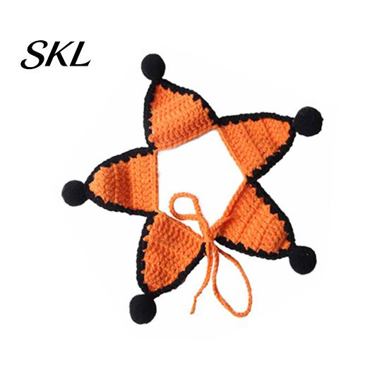 Soft Pet Bib Knitted Star Bib, Handmade Shape Cat Crochet Small Dog with Black Pom-poms for Cats Dogs Halloween Outfit Five-pointed