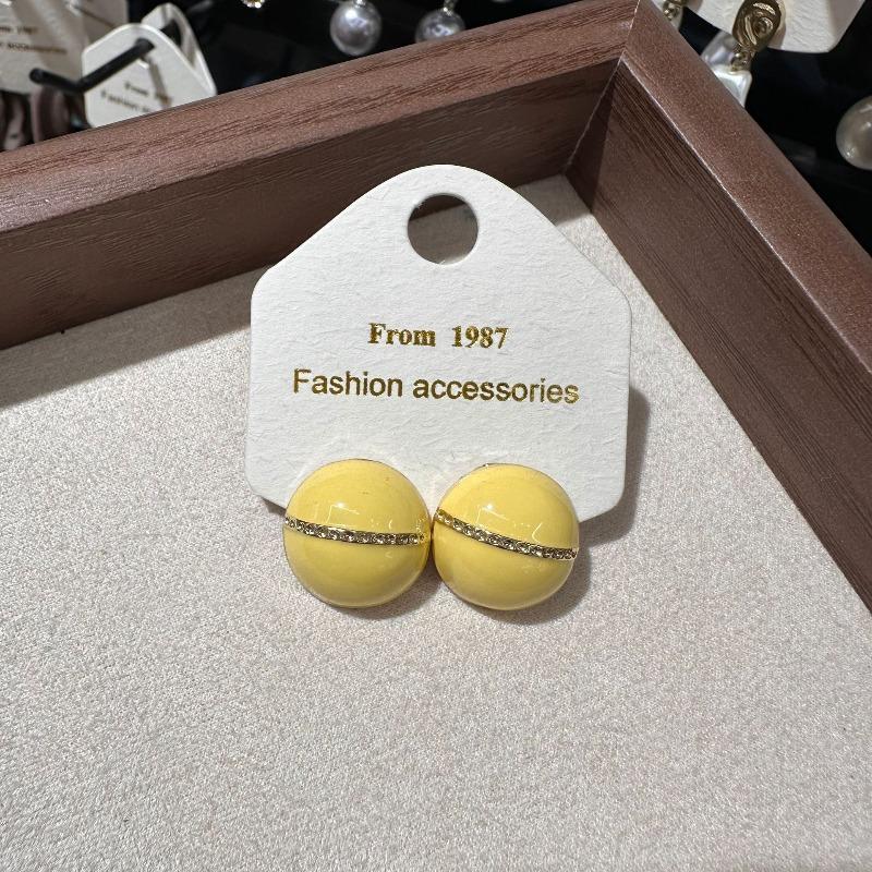 Fashion Texture Dripping Glaze Bean Earrings for Women Maillard Autumn and Winter Temperament Jewelry Gifts