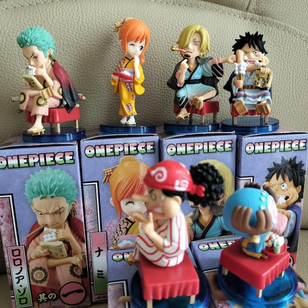 [USED] Price Reduced One Piece World Collectible Figure - Wa - Complete Set of 6 Figures, Boxed and Opened, Front Cover