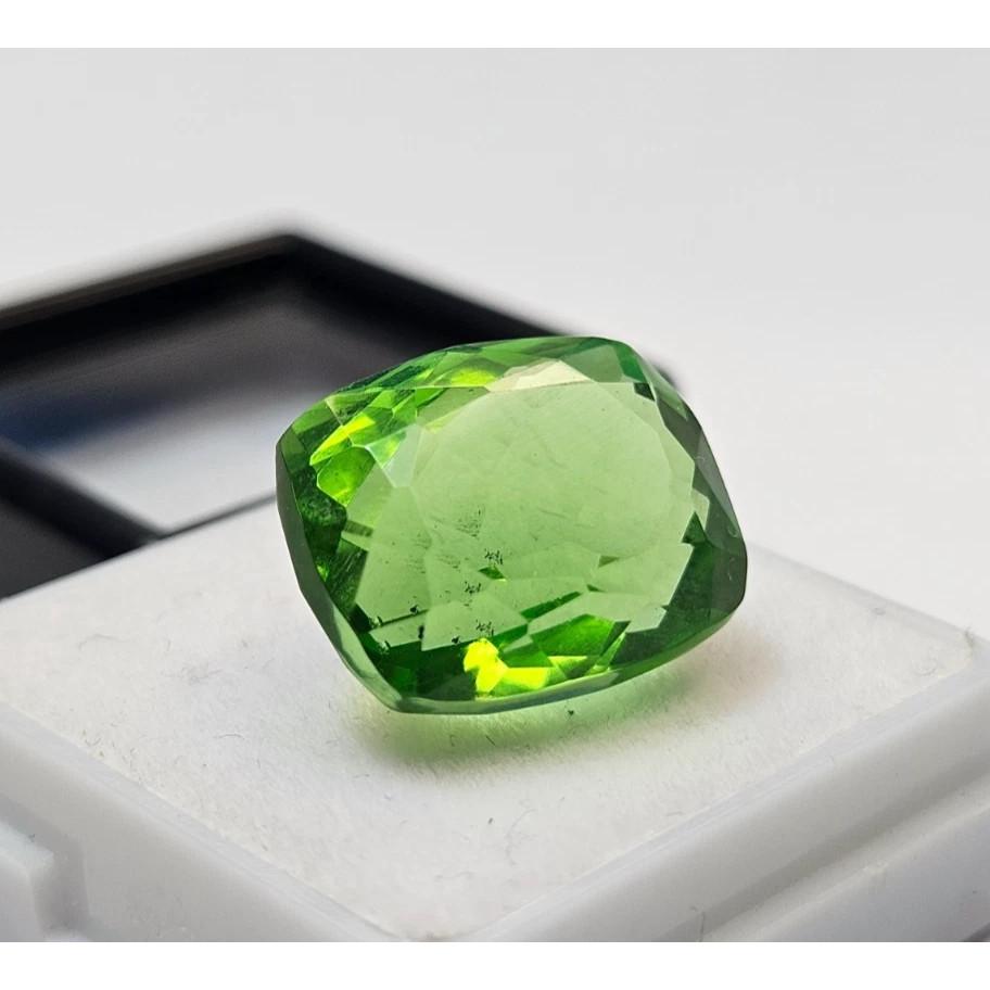 Natural Green Peridot Cushion Cut 10-11 Ct Beautiful Certified Loose Gemstone