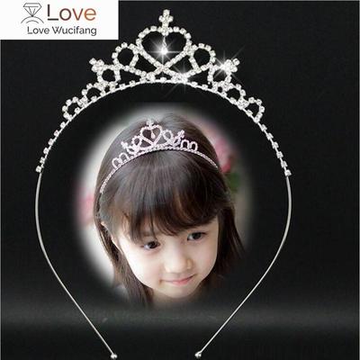 Nuova Tiara Corona Principessa Cuore Carino Strass Corona Diadema Accessorio per Capelli Gioiello per Capelli Adorabile Matrimonio Ragazze Damigella d'Onore Fascia