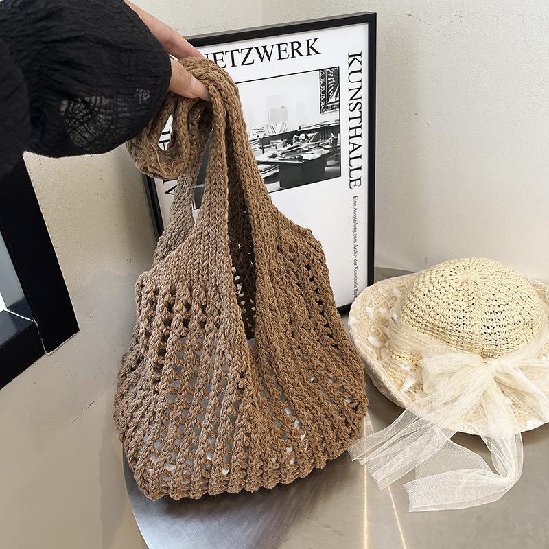 Flowers Knit Shoulder Bags for Women Hollow Design Large Capacity Ladies Tote Bag Versatile Commuter Femlae Beach Handbags