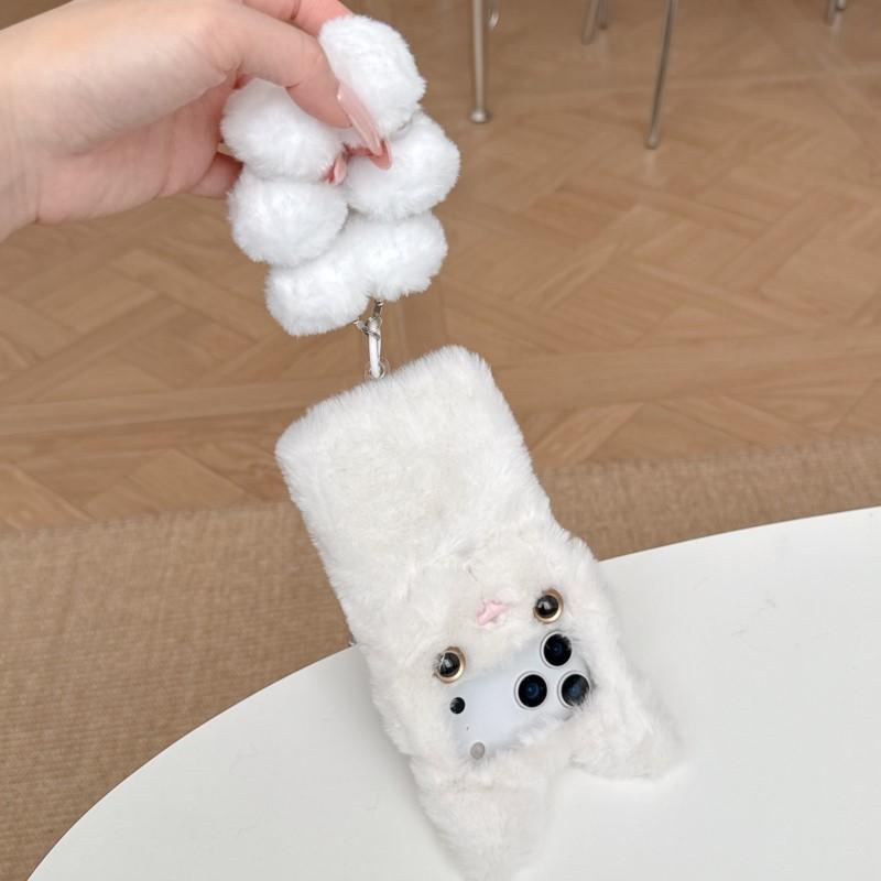 Winter Warm Plush Phone Case for iPhone 17 Pro Max Case 15/14/16Plus 13/12/11 Pro Max 15 Pro Max 16E Cat Fluffy Fur Cover