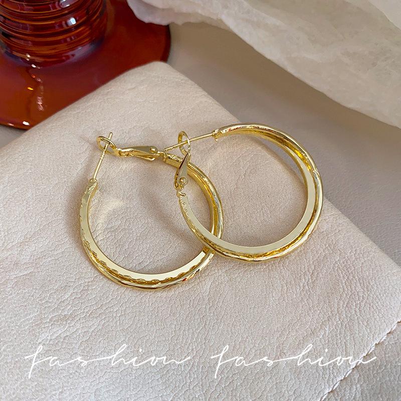 S925 Sterling Silver Hoop Earrings: Exaggerated, Luxurious & Versatile for Women