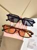 2Pcs European and American Retro Style Men's and Women's Fashionable Sunglasses, Trendy and Versatile for Summer Sun Protection