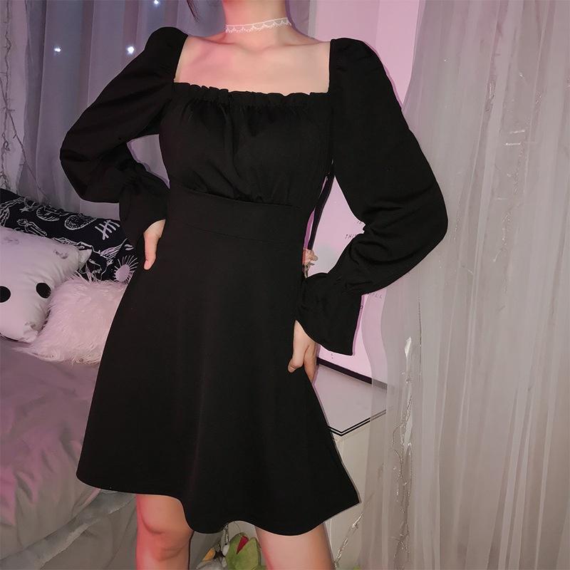 retro collared dress