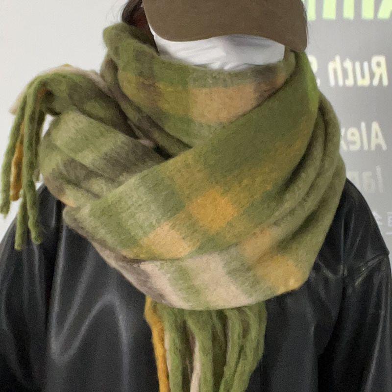 Luxuriöser Farbverlauf Mohair Patchwork Schal: Dicker, warmer Winter-Nackenschal für Damen, Schal im koreanischen Stil aus Imitat-Kaschmir.