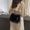 Autumn and Winter New Plush Handbag, Korean Version of Versatile One-shoulder Messenger Tote Square Bag, High-end Fashion Women's Bag
