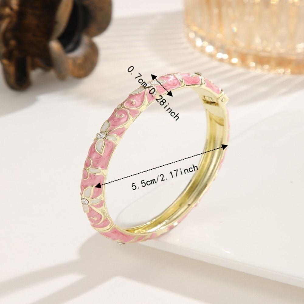Eingelegtes Emaille Abgetropfte Glasur Armreif Ausgehöhlt Klassisch Cloisonné Armband Retro Elegant Öltröpfchen Armband Party Schmuck