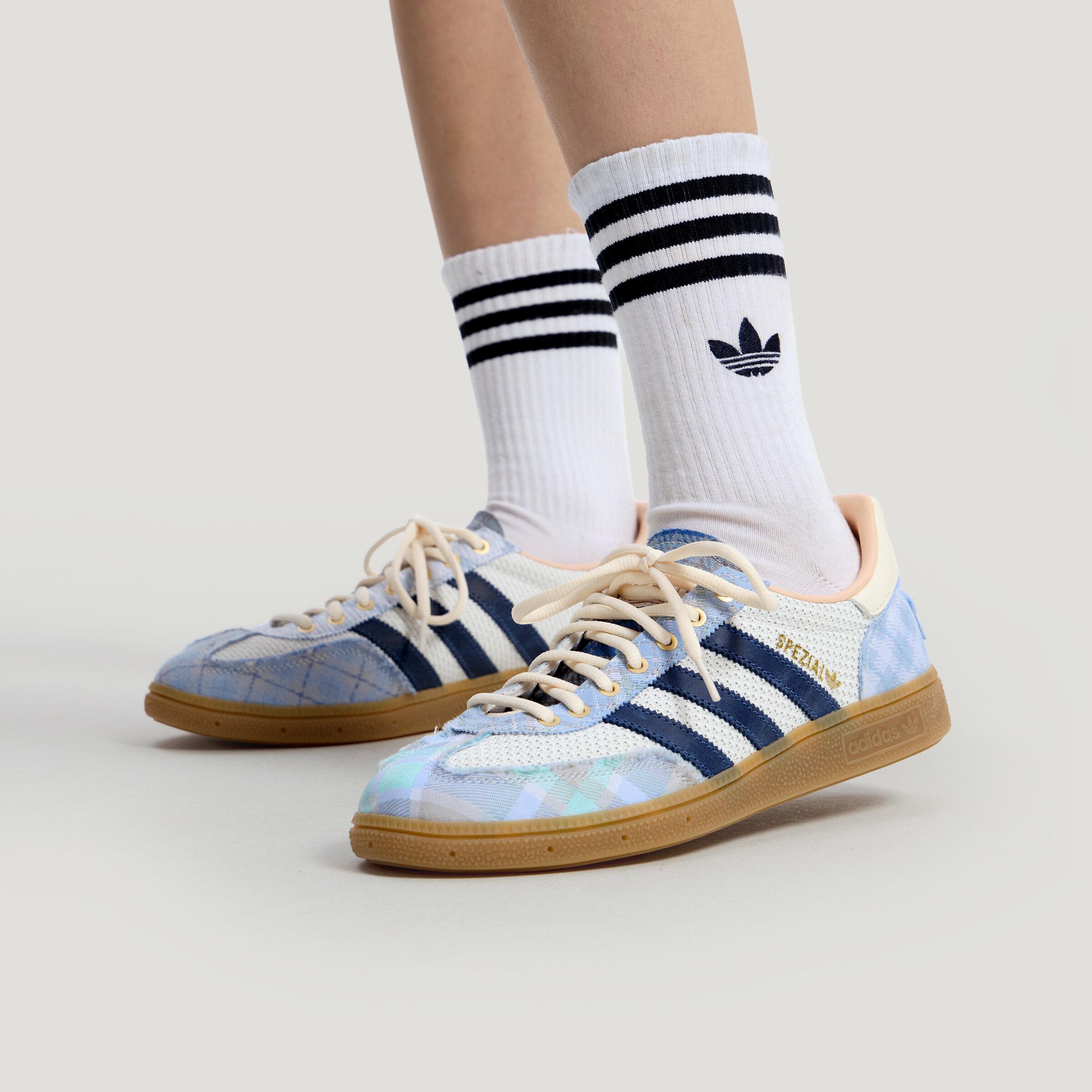 Adidas Originals HANDBALL SPEZIAL German Army Trainers Unisex White Bl 42