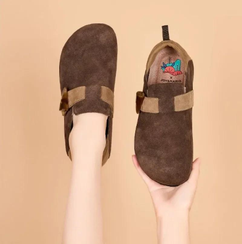 Spring and Autumn New Women's Flat Bottomed Wooden Clogs 2024 Slip on Retro Anti Slip Outdoor Casual Matching with Women's Shoes