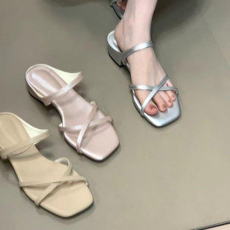 Soft leather version~ French gentle cross with open-toed sandals women's summer temperament square head fashion niche one-word slippers