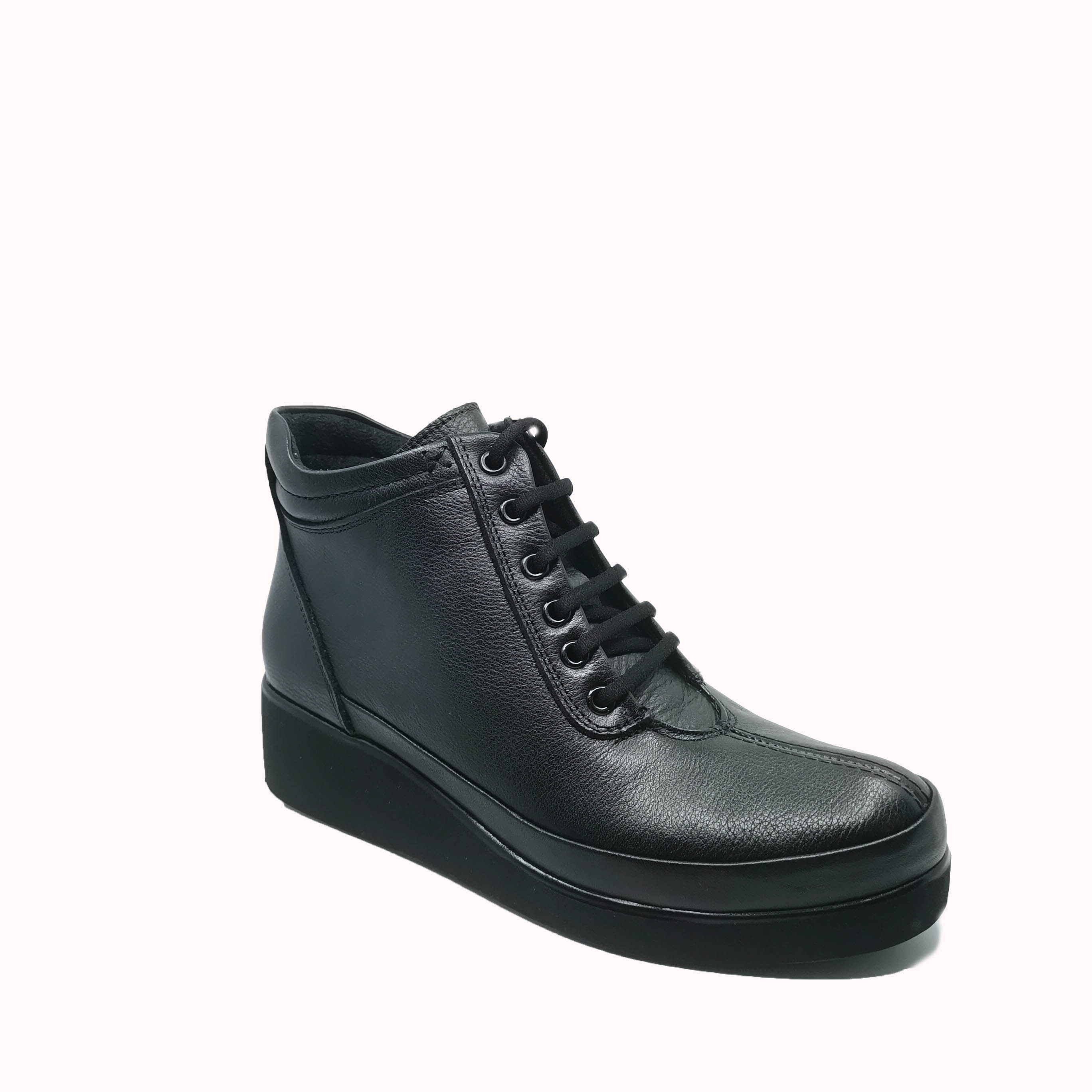 

Женские ботинки из натуральной кожи Janestt 145-1019