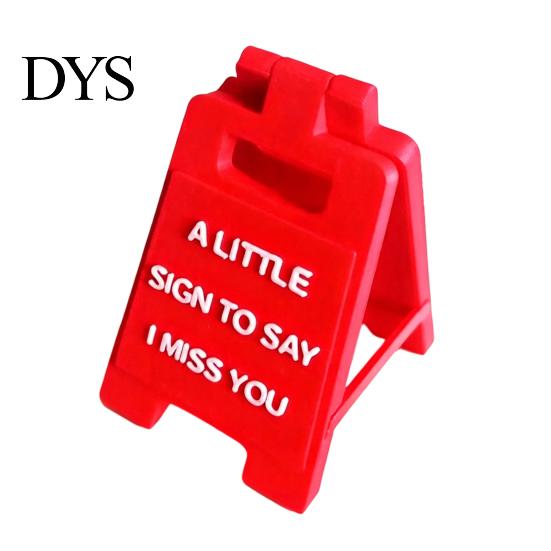 Heartwarming Anniversary Souvenirs Romantic Mini Desk Sign with I Love You/I Miss You/I m Proud of You Text for Valentine s Day Creative Themed Gifts красный