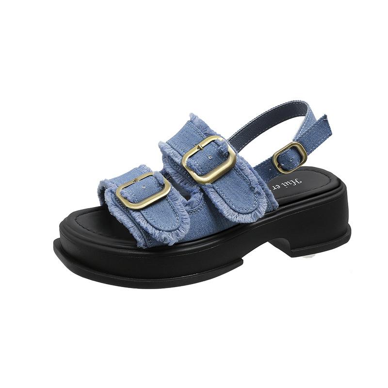 Hot Selling Female Sandal Fashion Womens Shoes 2025 Buckle Strap With Heel Open Toe Luxury Summer Outside New Thick Peep Scandal