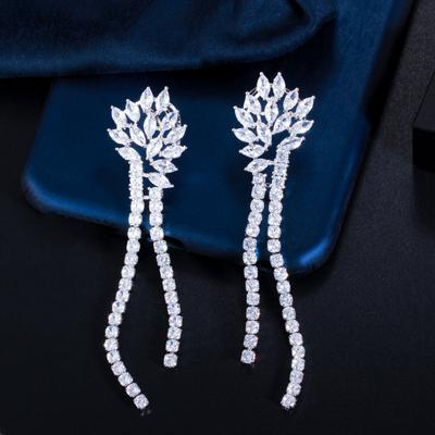 E0323 Beliebter Schmuck Temperament Mikro-Inkrustierter Zirkon Flash Diamant Quastenohrringe Ohrringe