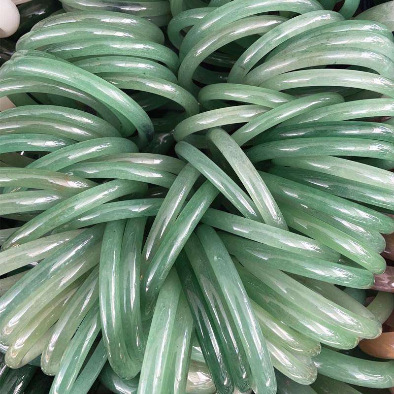 

Полный браслет из зеленого дунлинского нефрита - Круглый и красивый Inner Diameter 63-64mm