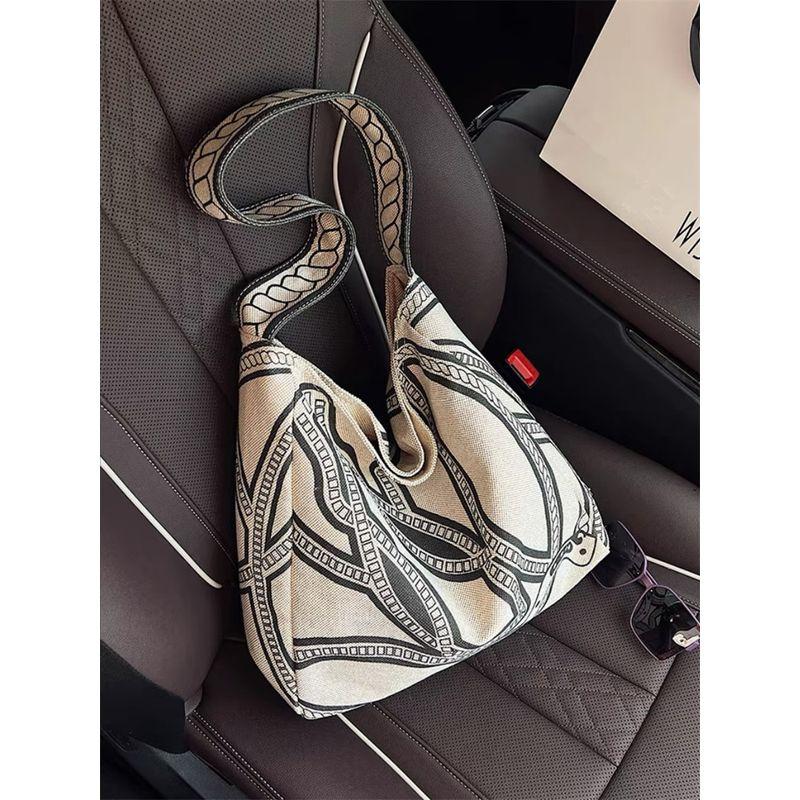 

Niche Style Totem Print Canvas Bag 2025 New Arrival Large Capacity Totes Retro Underarm Bag Commuter Shoulder Bag FLAX