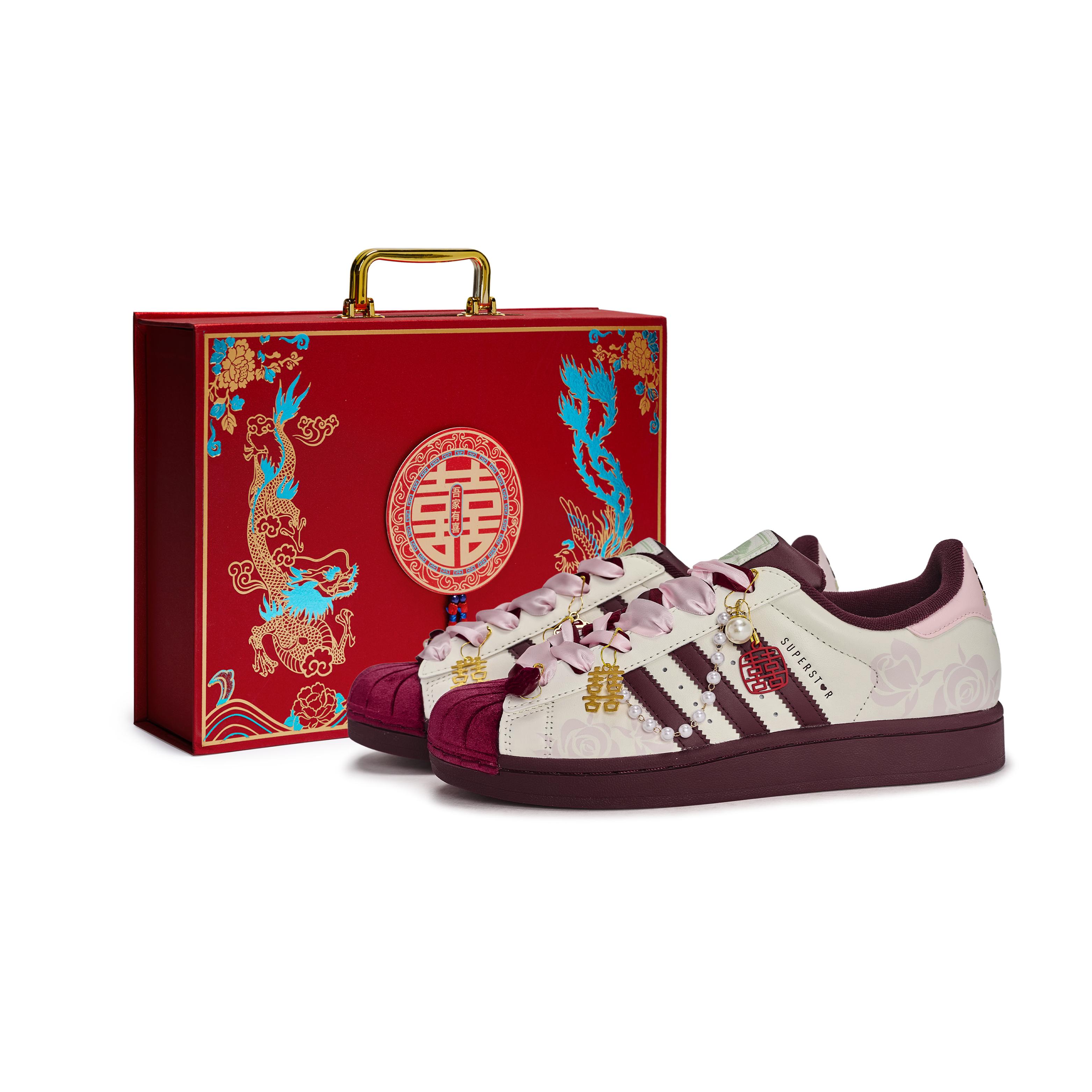 

Adidas Originals Superstar 2 811 Manufacturing, Eternal Love, Gift Shoes Abrasion Resistant Low top Skateboard Shoes KJ6981(Team80-S-BOX) 38⅔