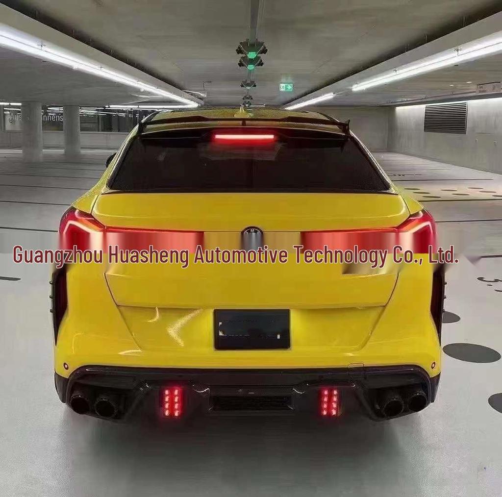 LD Style Carbon Fiber Kit: Front Lip, Rear Lip, Roof Spoiler, Air Vents, Side Gills, Hood for BMW X6 Modification