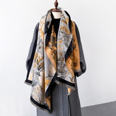 Accessori – Sciarpe e foulard