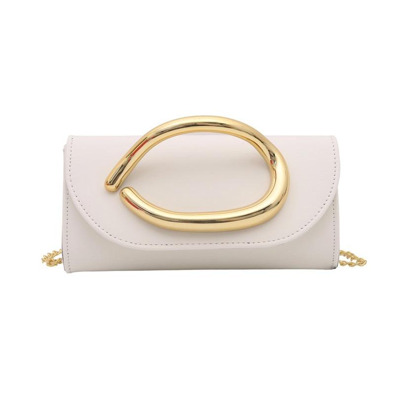 New exquisite clutch bag, fashionable chain bag, banquet bag, party bag.