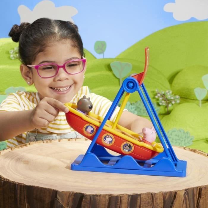 Peppa Pig Manège Bateau Pirate de Peppa, coffret avec 2 figurines, jouet préscolaire