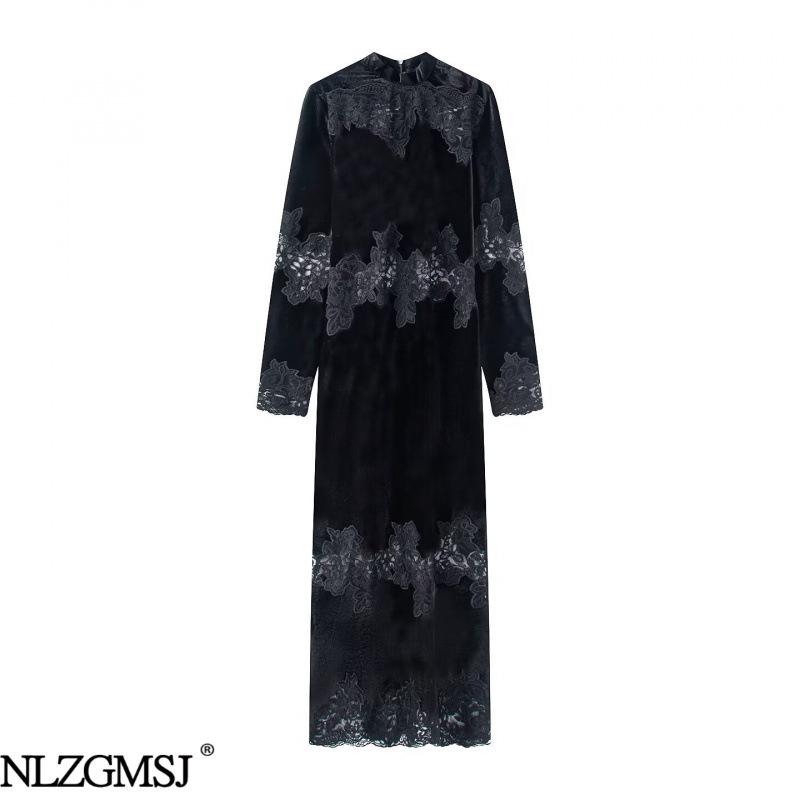 

2026 Spring Fashion Slimming Lace Velvet Bodycon Dress - European & American Style Small