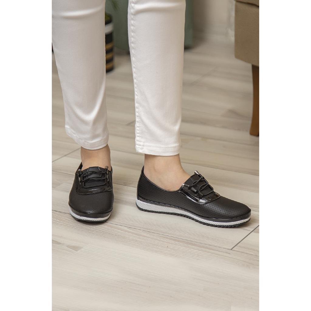 Orthopädische Ballerina-Schuhe aus weicher Haut für Damen mit perforiertem Kordelzug