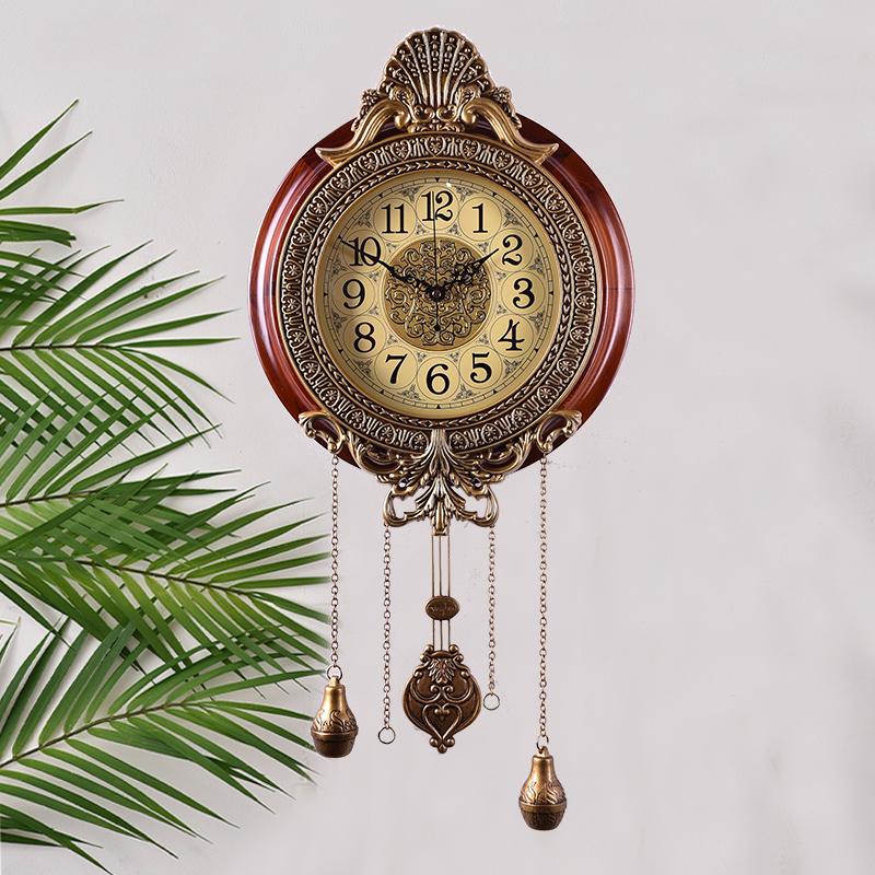 Creative Solid Wood Silent Wall Clock European-style Large Personalized Quartz Clock Fashion Simple Living Room Clock.