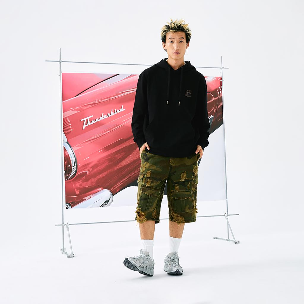 New MLB MONOGRAM Collection New York Yankees 24FW Pullover Hoodie Unisex Black 3AHDM0144-50BKS