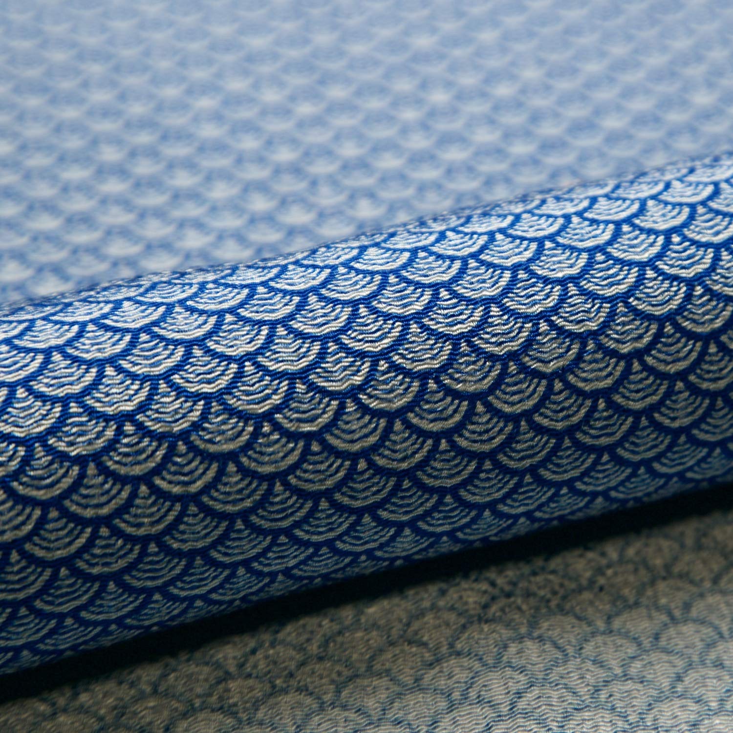 Made in Rayon Chirimen Yuzen Japanese for Chirimen 71cm Wide Wave Japan Fabric, Pattern, Crafts, Crafts, Approx. (Blue Pattern, 1m)
