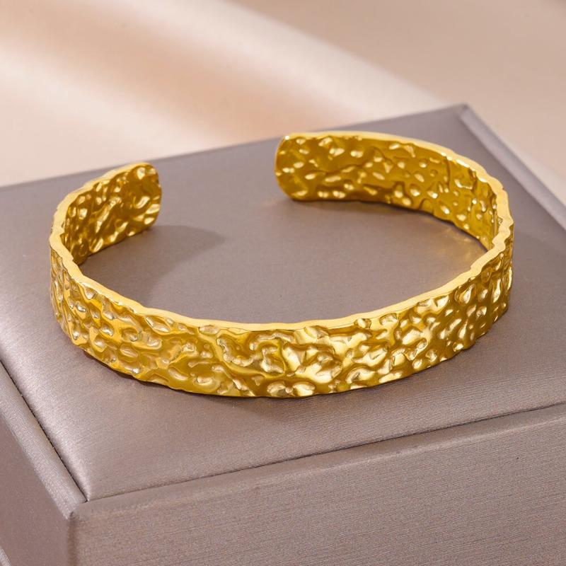 New Stainless Steel Golden Snake Bracelet Women's Wide Opening Fashion Jewelry Snake Shape