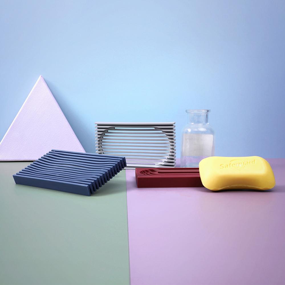 Easy Clean for Bathroom Soap Dish Silicone Soap Holder Self Draining Shower Double-Sided Design