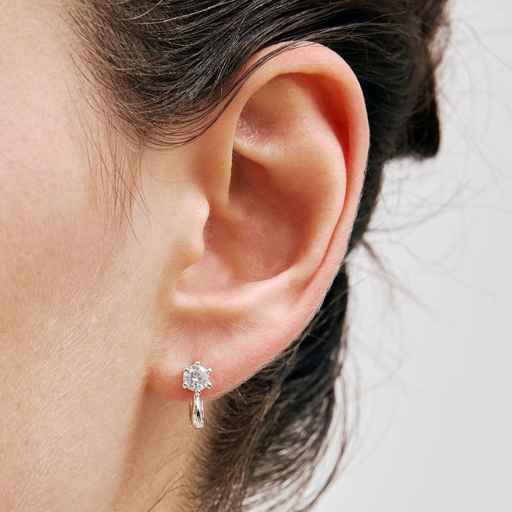 6Prong One-Touch Earring White