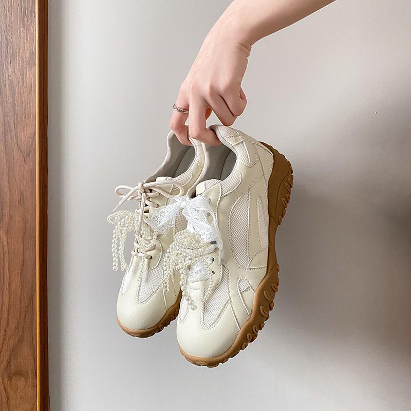 Grape mother has the same ballet style to increase the height of the German training shoes for women's casual leather Forrest Gump shoes, versati