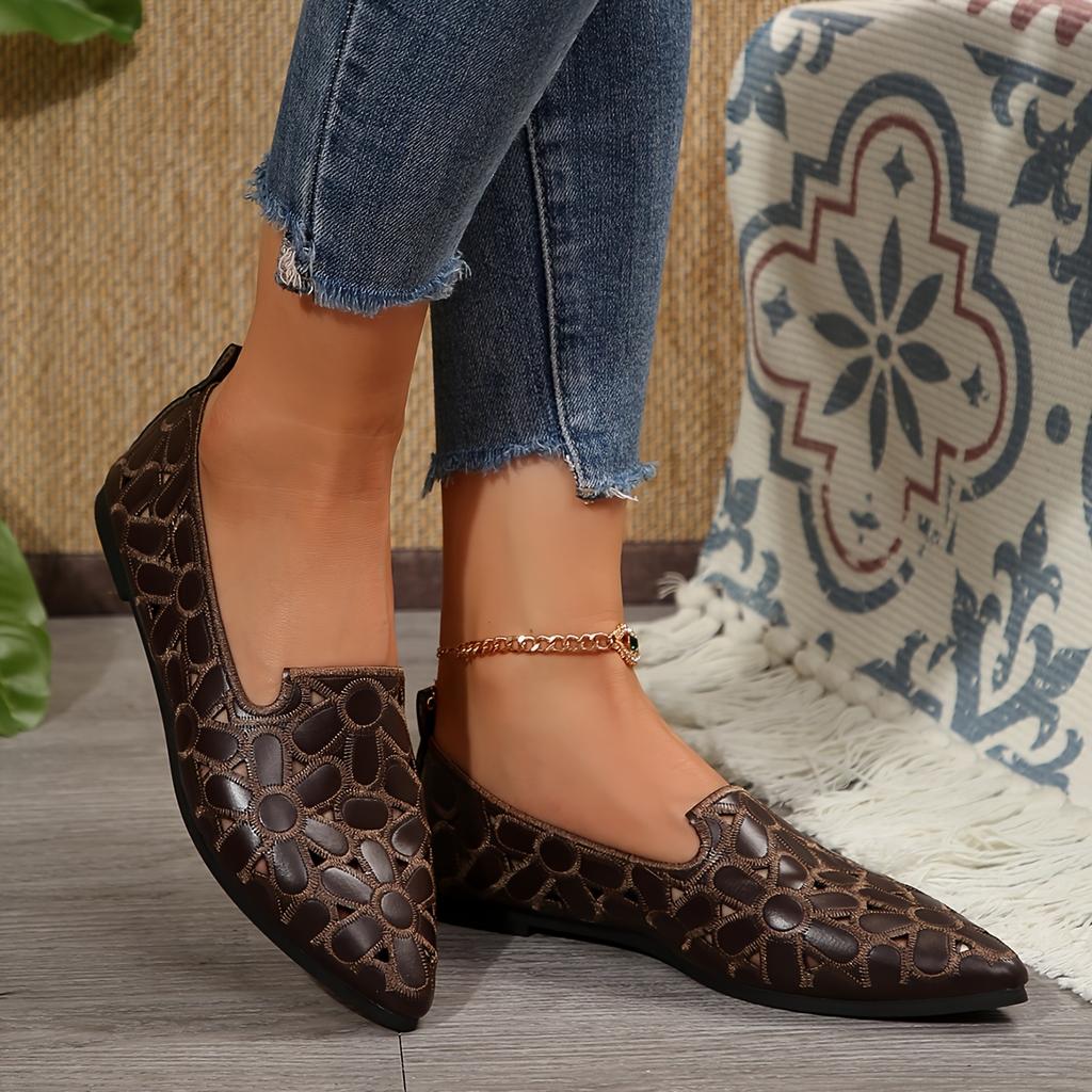 Embroidered Openwork Pointed-Toe Flat-Soled Loafers for Women, Plus Size, Low-Cut Slip-Ons, All-Season Leather Work Shoes